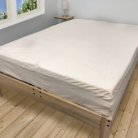 Organic Waterproof Mattress Protector Puddle Pad